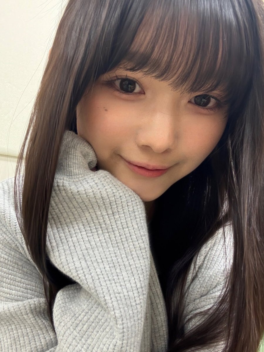 __shizuki122's tweet image. コメント含めて可愛い🥺
秋だね〜🍁🍂 #uiblog