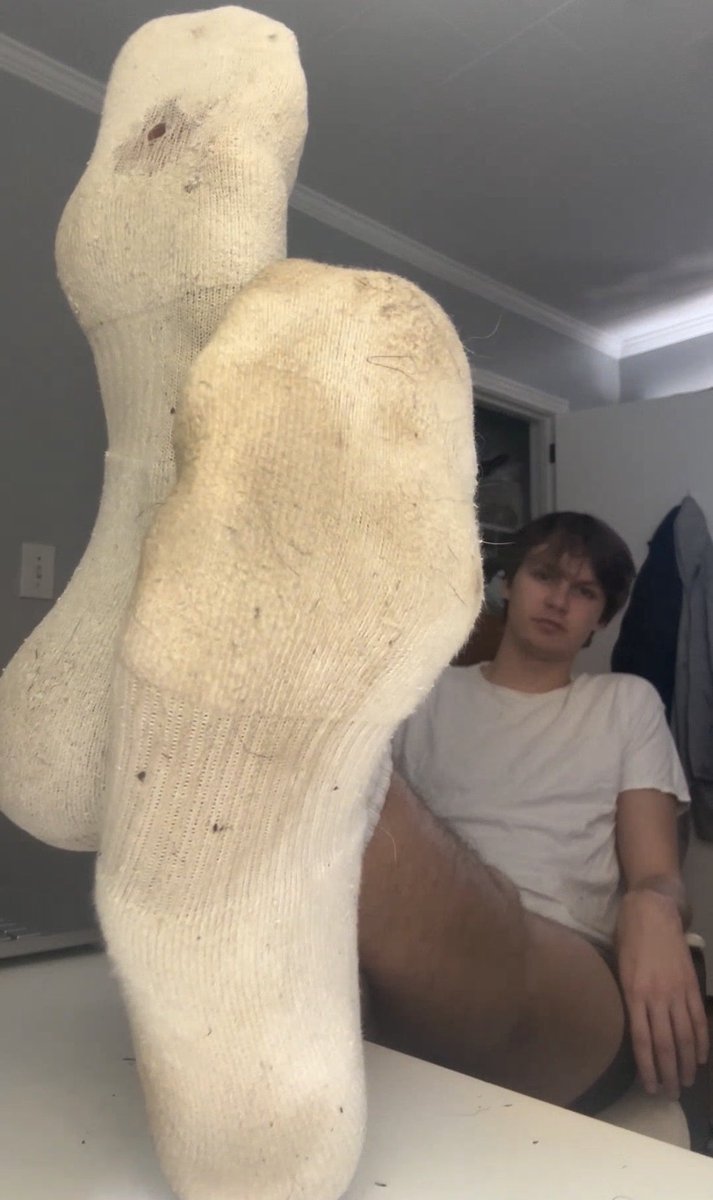 Anyone want a custom from 6’10 Sam? DM me right now!