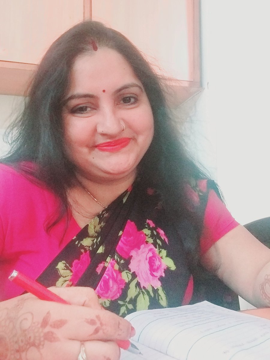 अगर आपने टूट कर जुड़ने और जुड़कर निखरने का हुनर सीख लिया,समझिए कि आपने जिंदगी को पूर्णतः समझ लिया।
सुप्रभात 🌄 राधे राधे 🙏🏻