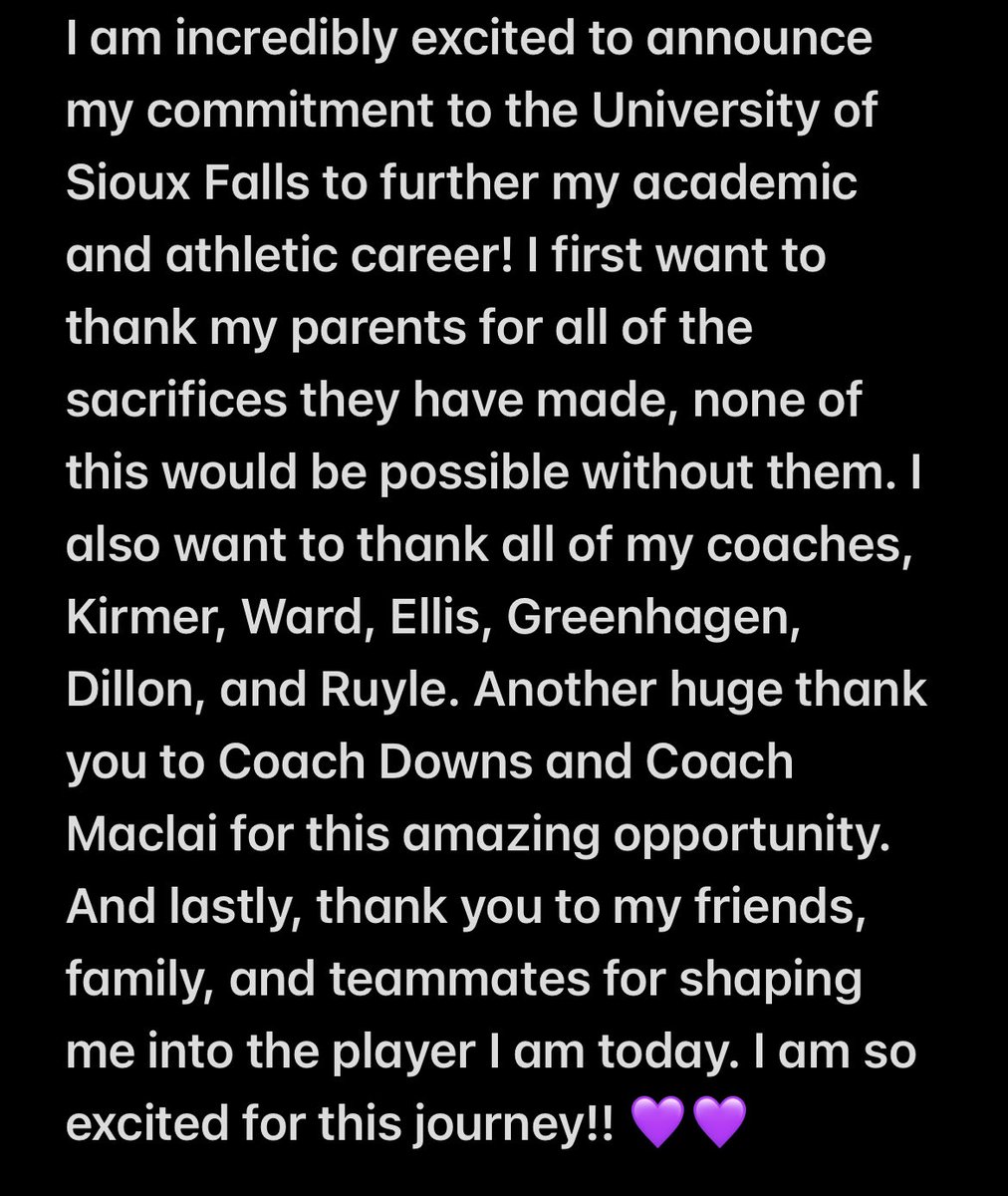 Gwyneth Revis tweet media