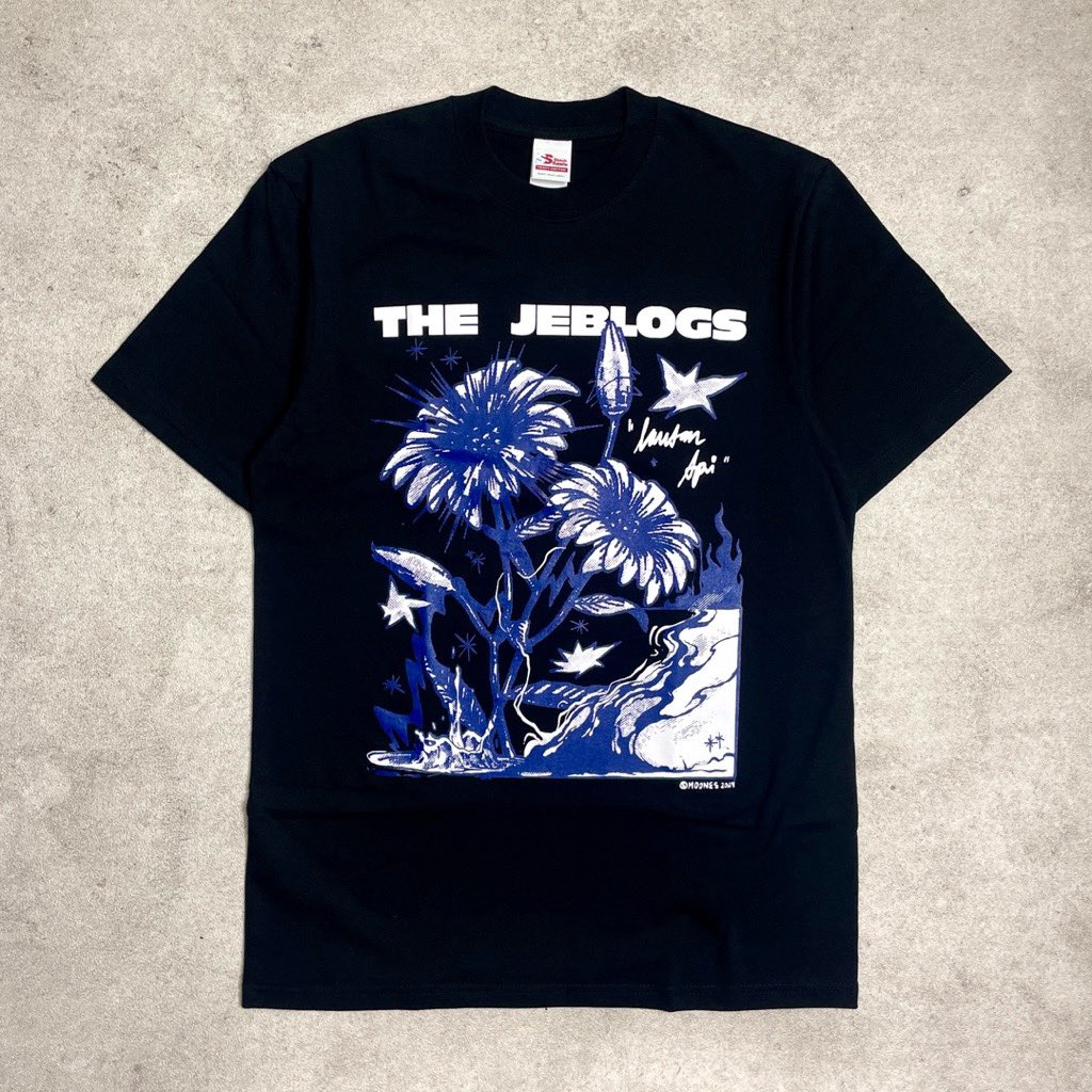 MusikMerch's tweet photo. The Jeblogs - Lautan Api (Hitam) | Original Merchandise | T-Shirt

💵 Rp195.000.
🔗 https://t.co/dzHbuURLuo https://t.co/5oBC7vS5BY