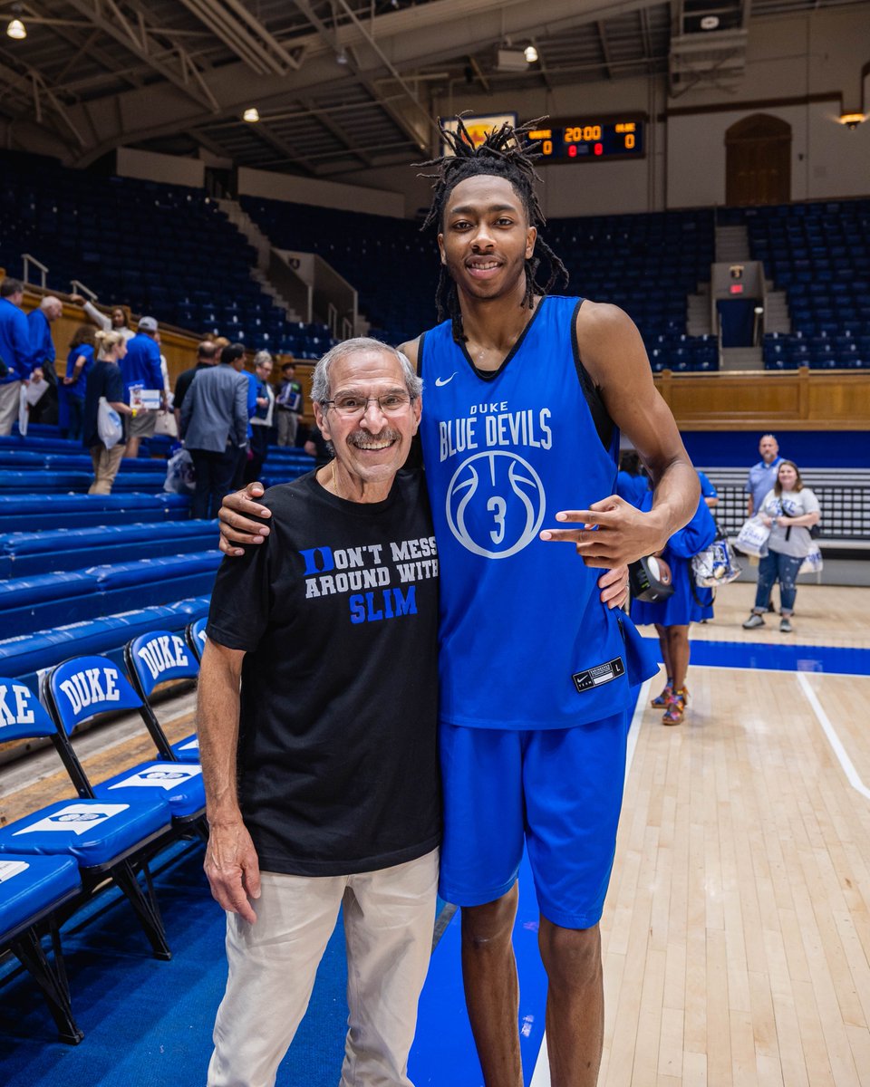 bro came strong w/ the tee 🤣🫡 <a href="/IsaiahEvans26/">Isaiah Evans</a>