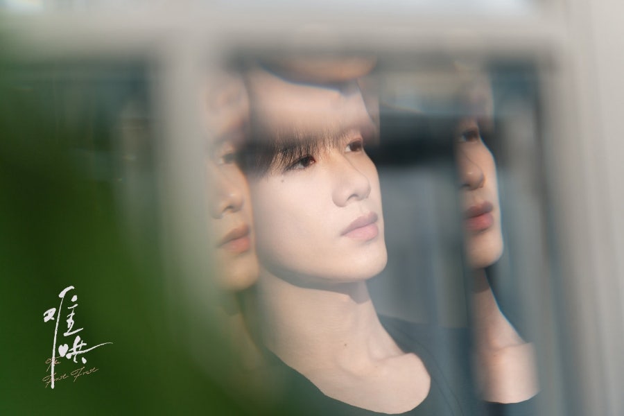 이 여름 (@blueisyourss) on Twitter photo 