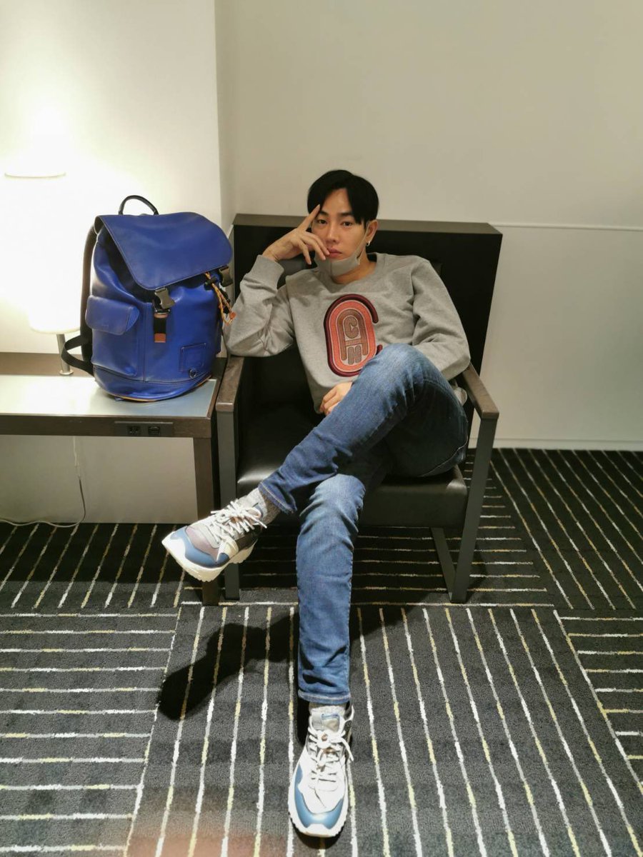 วันพุธ  กลางสัปดาห์แล้วคะ  ยังคงคิดถึง อยู่ตลอดนะ ผลิต   #มอร์นิ่ง702 #peckpalitchoke #เป๊กผลิตโชค <a href="/peckpalit/">Peck Palit</a>