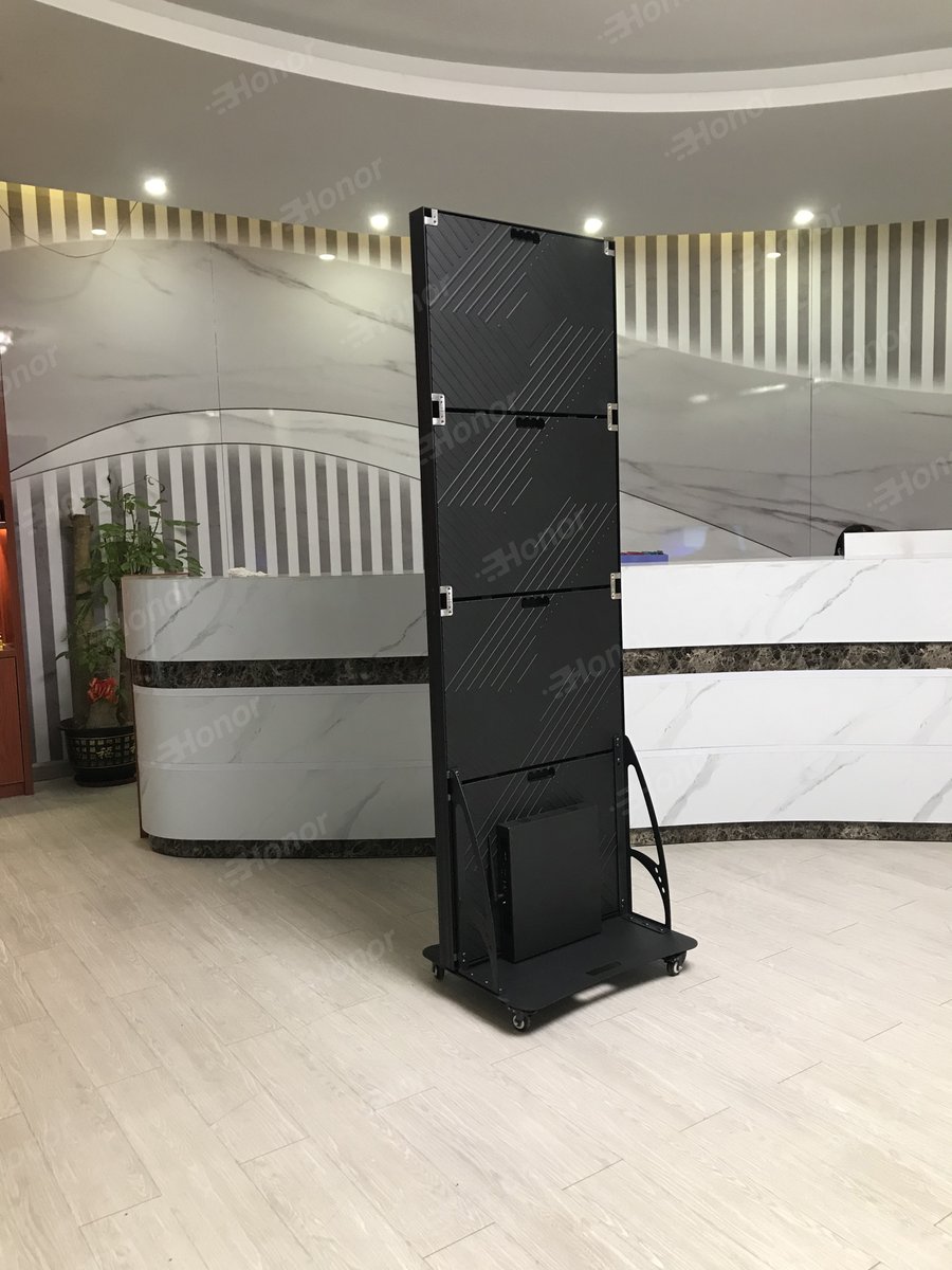 Joycehonorled's tweet image. Die cast aluminum Led Poster 
Refresh rate: 7680hz
✅Seamles Combine
✅Support WIFI, USB, Bluetooth
✅Remote control

---Contact Joyce---
Whatsapp +86-13978333989
Wechat: joycewu_2022

#ledposter #posterdisplay #ledposterdisplay #ledposterscreen #leddisplay #rentalled #led전광판