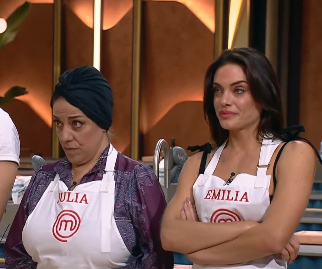 Sebafeijoo89's tweet photo. Che que rara se puso la 5ta temporada de casi angeles #MasterchefCelebrity https://t.co/ucDHrDZX53