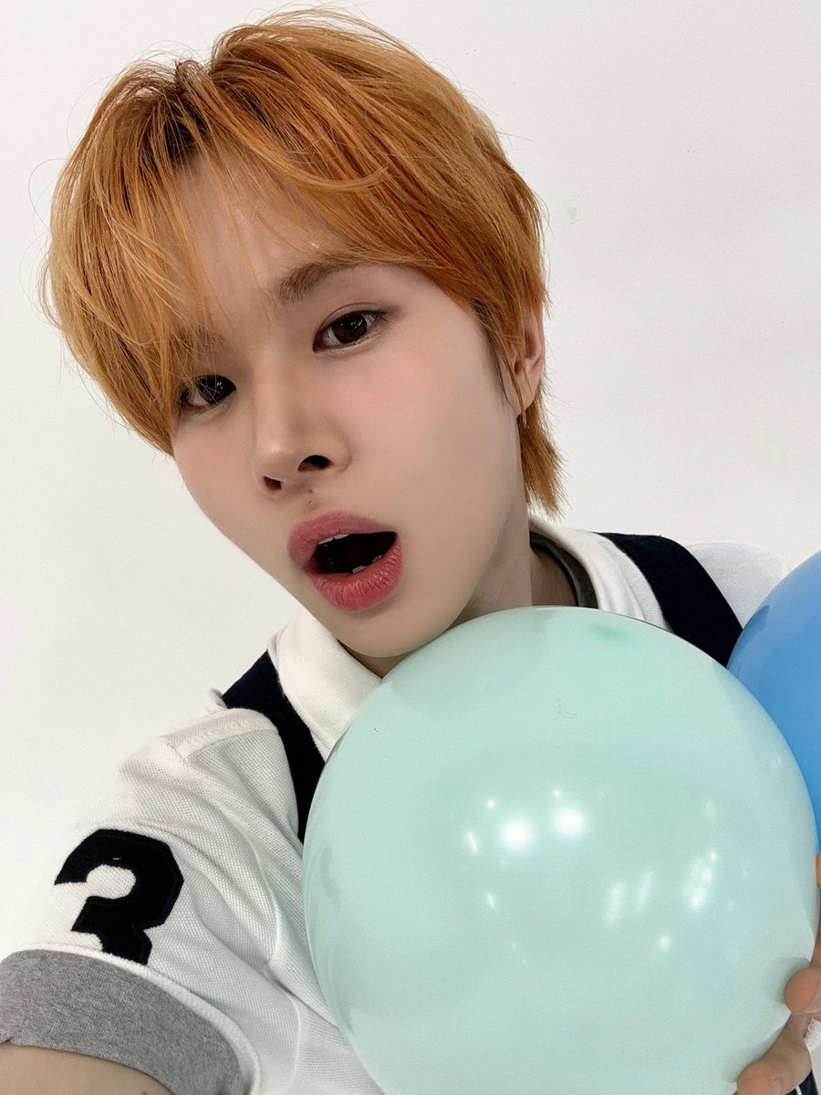 kyungminzone's tweet image. kyungmin weverse update