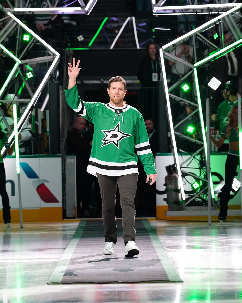 Welcome home, <a href="/jpav8/">Joe Pavelski</a> 💚