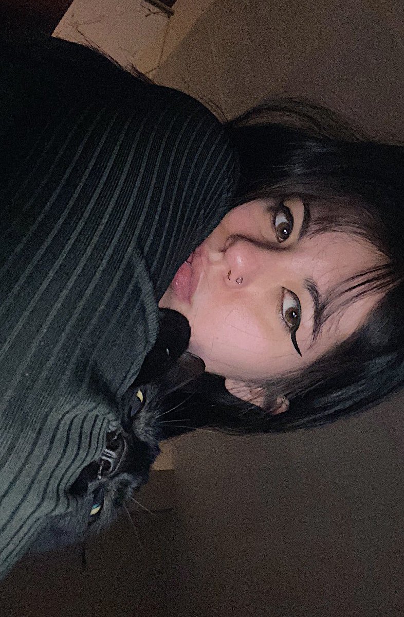 🥺
