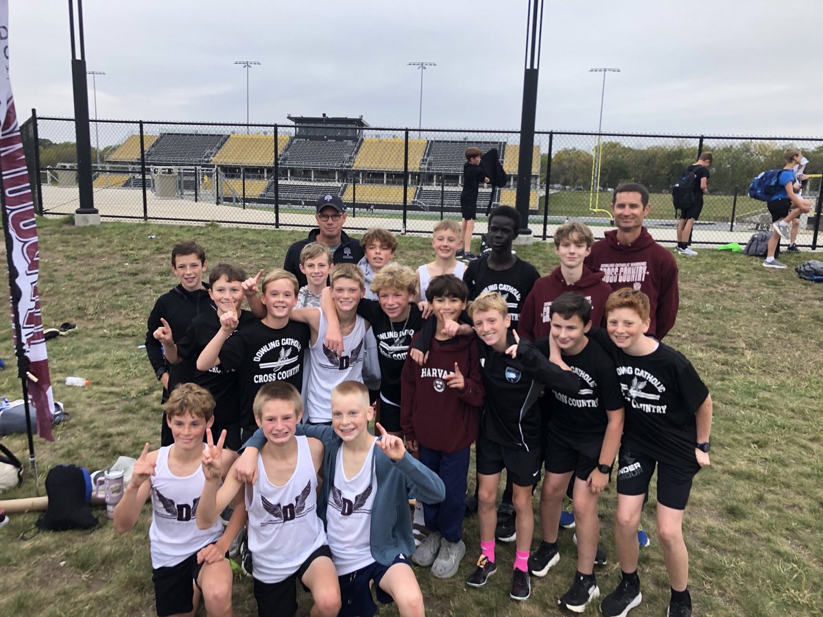 Dowling Catholic XC tweet media