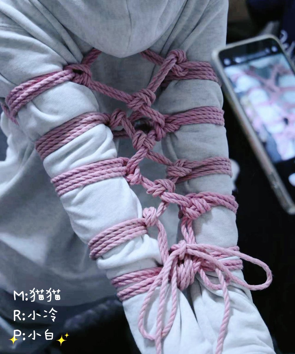 兔兔爱舔硬糖 tweet media