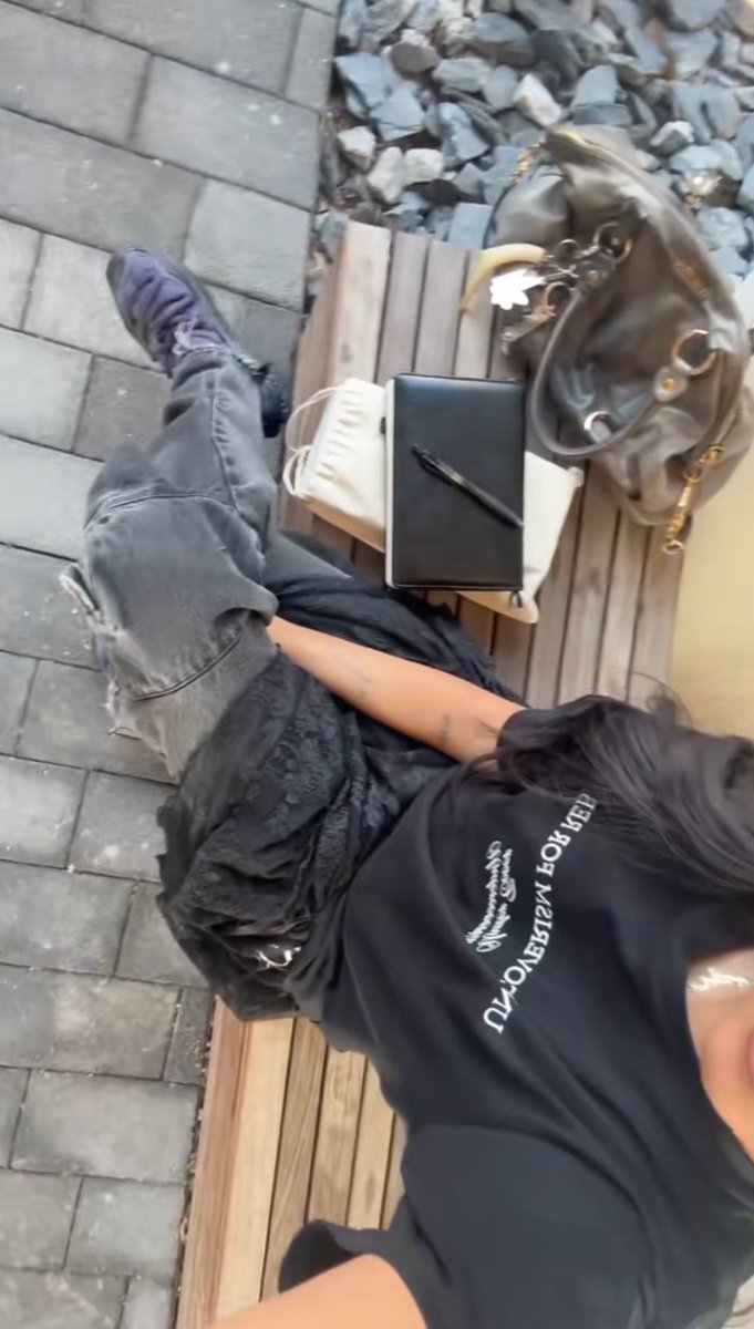 natalie (@hauteslayer) on Twitter photo 