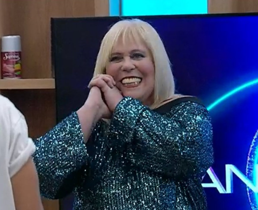 Yo cada vez que interactúan Wanda y Maxi López 
#MasterChefCelebrityArgentina