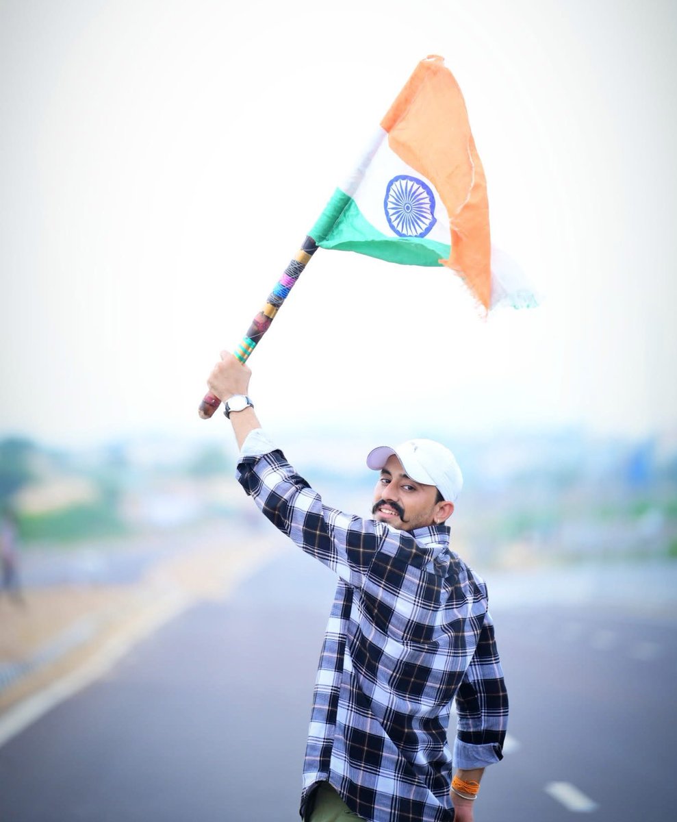 manojbhagatinc's tweet image. बाड़मेर से युवा साथी श्री दिनेश मांजू जी को जन्मदिवस की हार्दिक बधाई एवं शुभकामनाएं।

मैं महादेव से आपके उत्तम स्वास्थ्य, दीर्घायु जीवन की मंगलकामना करता हूँ।
@ManzuDinesh
