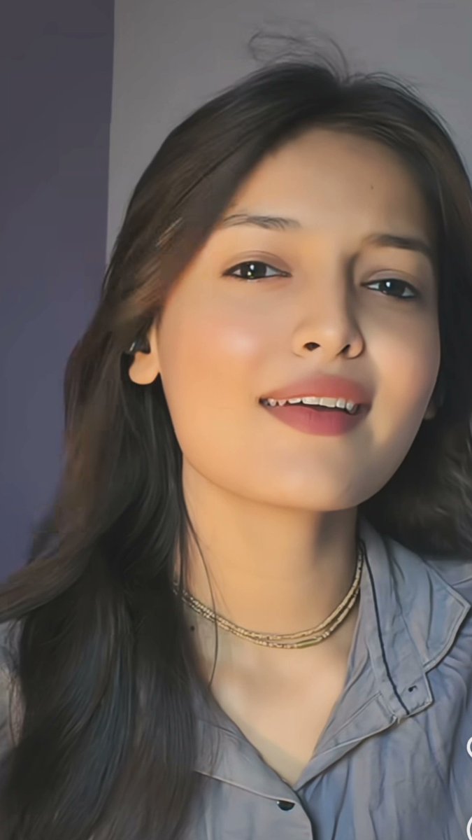 रिश्ते खून से नहीं दिल से निभाए जाते हैं,
सच्चे रिश्ते तो बस विश्वास से बनाए जाते हैं।"

🌼
रिश्ते अगर सच्चाई से निभाए जाएं,
तो जिंदगी जन्नत जैसी हो जाए।"

🌹
टूट जाते हैं वो रिश्ते,
जहाँ दिखावा ज्यादा और भरोसा कम होता है