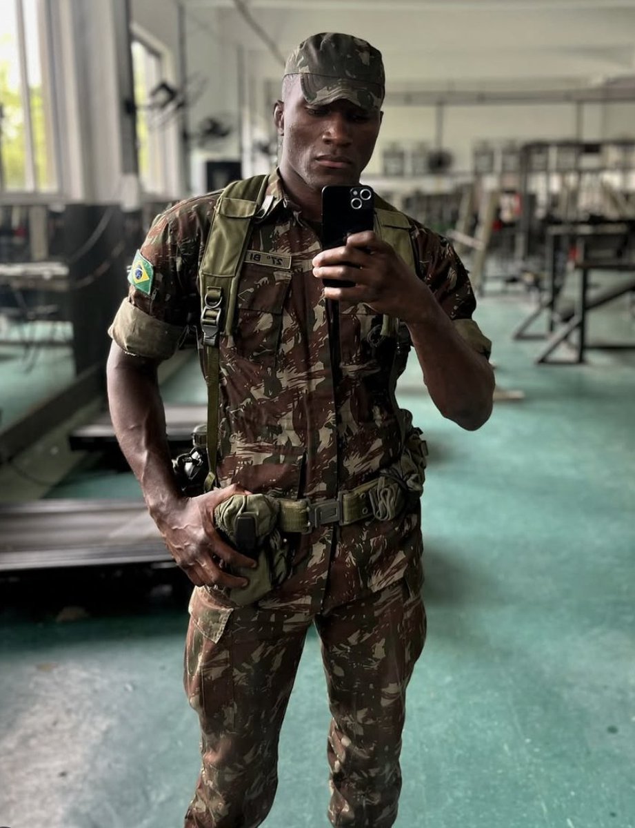 Invicto e agora, o mais novo peso meio-médio da maior organização de MMA do planeta.

 Welcome to the UFC - 🪂P🪂Q🪂D🪂.

🫡🫡🫡🫡🫡🫡🫡🫡  #DWCS #UFC