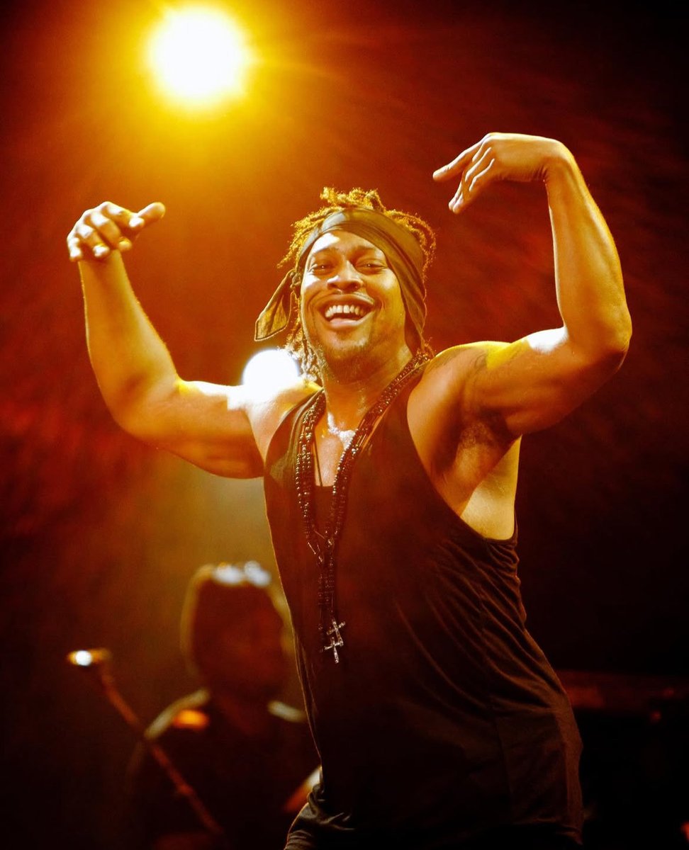 2kasoundz's tweet photo. Thank you D. Though it’s excruciatingly unfortunate that cancer cut your life short, we can only remain grateful of the IMMENSE legacy you left by way of your sounds. it wasn’t supposed to end for you like this, but I’m eternally grateful that your story exists regardless. luv u. https://t.co/DnB7bzQY7R