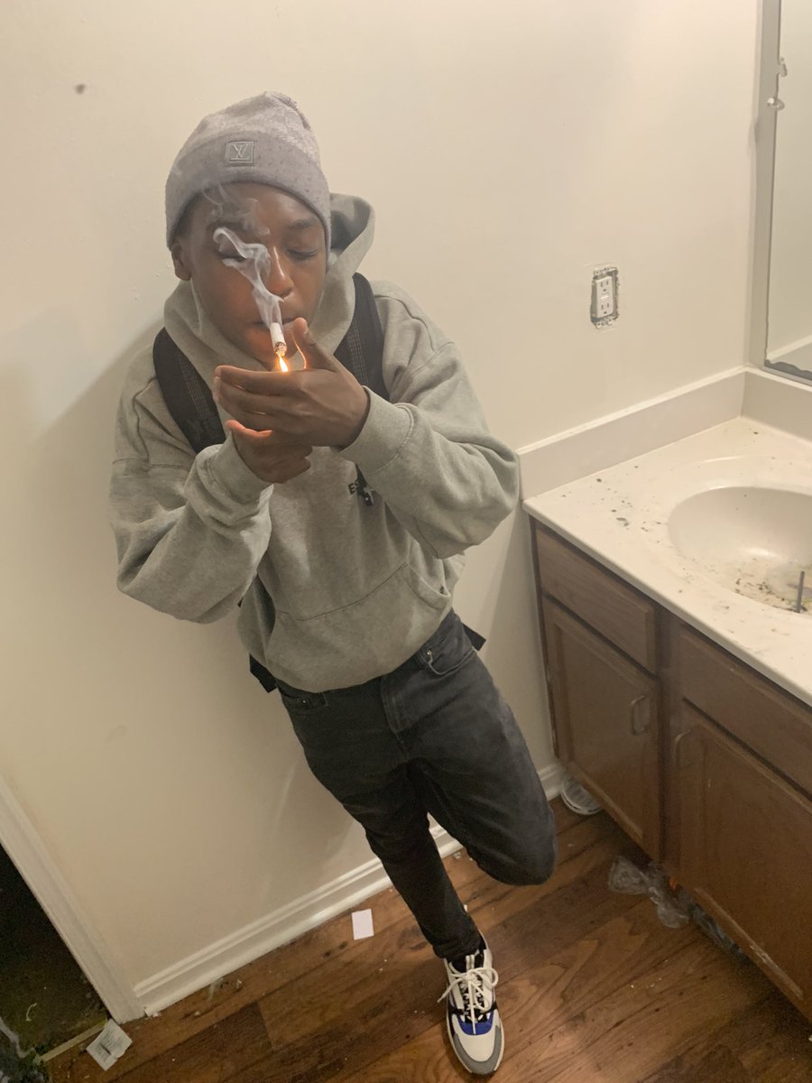1lilj5_'s tweet photo. I’m on dude nem ass till I check out💯💯#lldrizz🫶🏾🫶🏾 https://t.co/5oJKOQgsNy