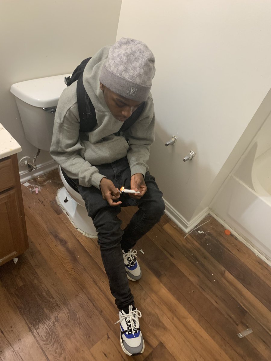 1lilj5_'s tweet photo. I’m on dude nem ass till I check out💯💯#lldrizz🫶🏾🫶🏾 https://t.co/5oJKOQgsNy