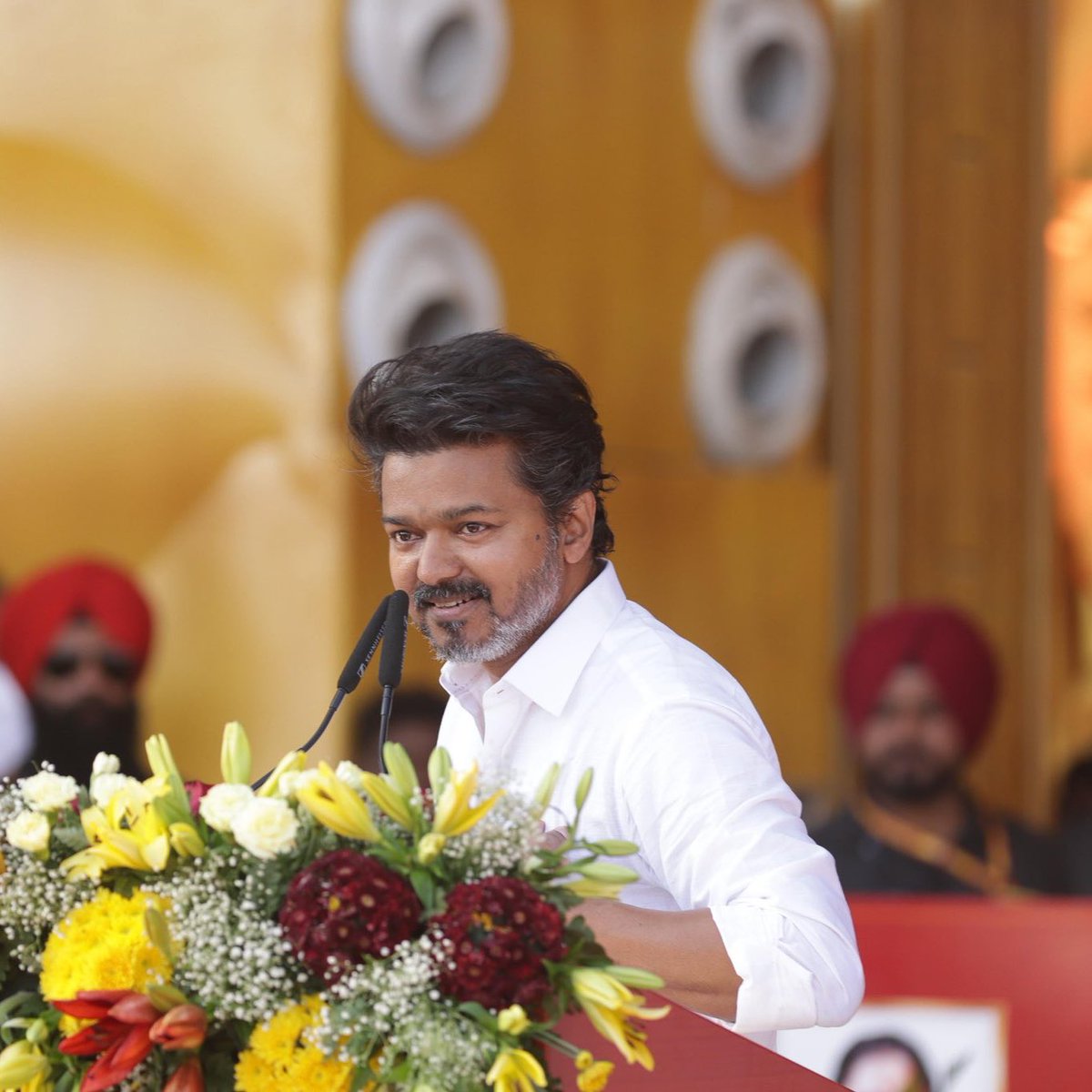 ActorVijayTeam's tweet image. TVK had no intention of politicizing the Karur tragedy and that Thalapathy Vijay’s priority was to meet the affected families. - @CTR_Nirmalkumar
