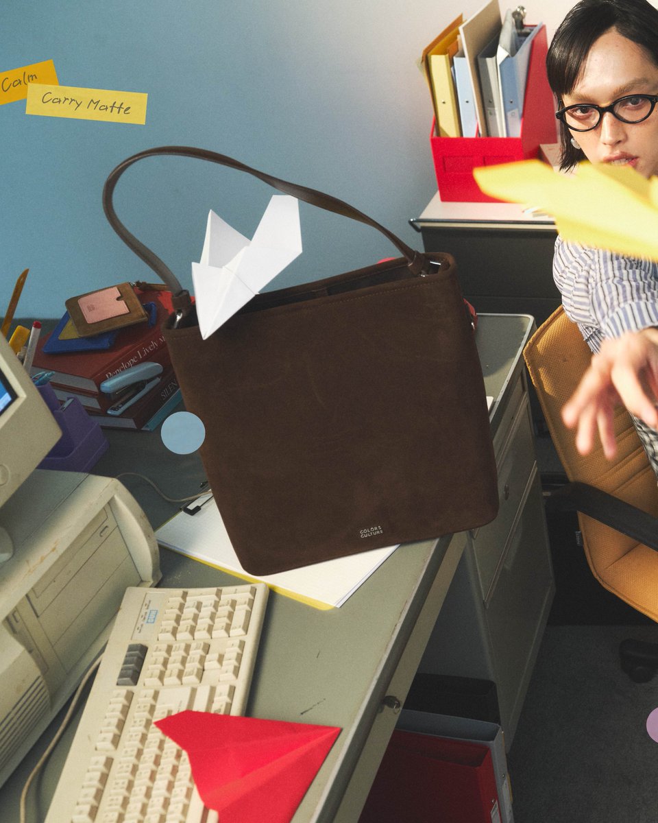 culture_colors's tweet image. Deadlines are loud.
Emails are louder.
MATTE BAG? She whispers: calm down, but make it fashion.
🌐 colorsculture.store
💬 LINE Shopping : shop.line.me/@colorsculture
#ReplyAllConCept
#ColorsCulture