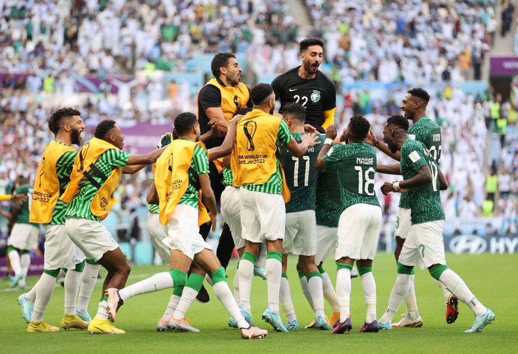 nadaa_14200's tweet photo. " لا مونديال بدون الأخضر" 

إلى كأس العالم 2026 يا بلادي

الحمدلله 🇸🇦🇸🇦🇸🇦

 #الاخضر_الى_المونديال

#المستحيل_ليس_سعودي

 #الاخضر_الي_كاس_العالم_2026 https://t.co/lPFurrHb5O