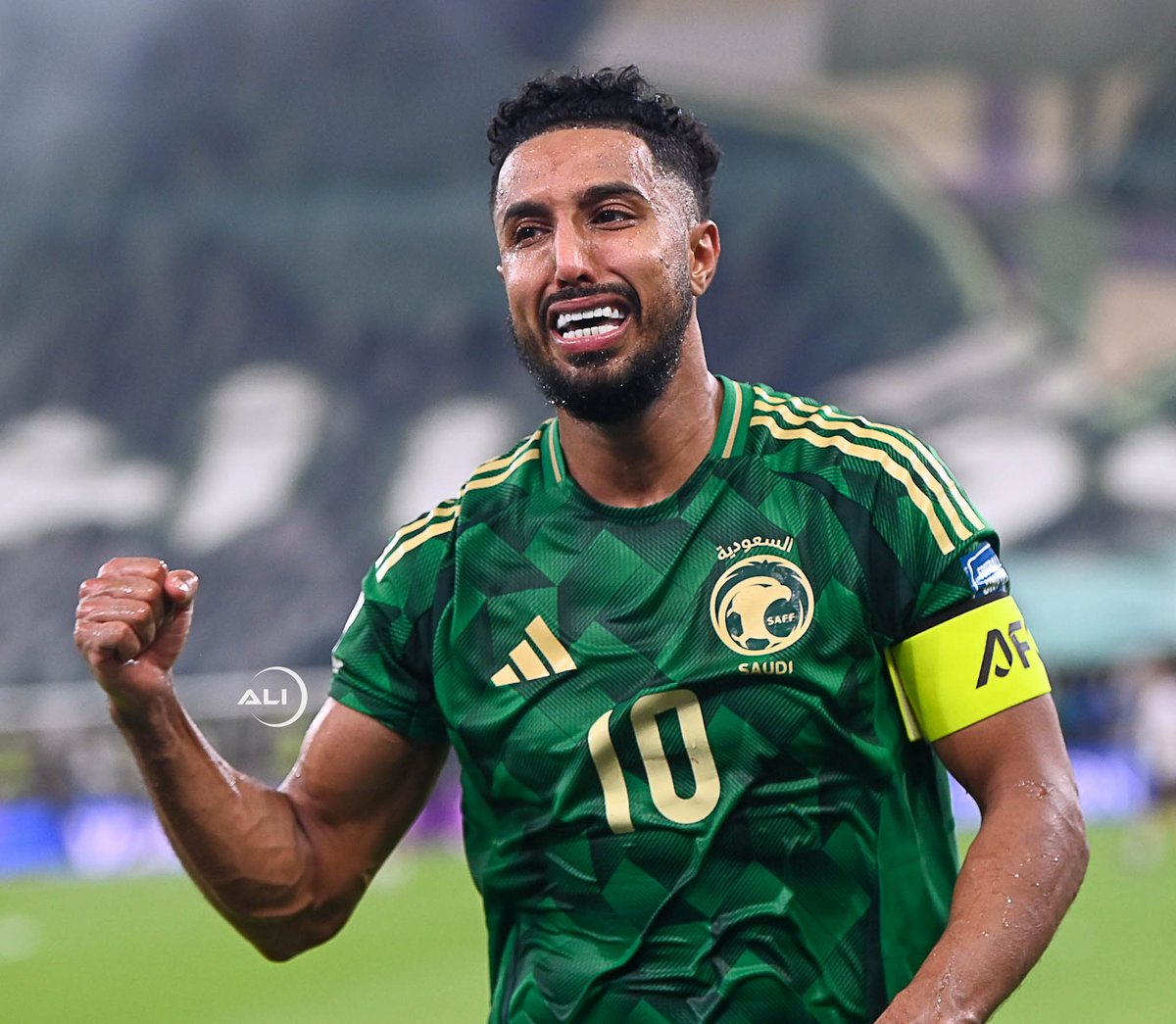 aak0566's tweet photo. #الأخضر_إلى_كأس_العالم_2026 
سالم الدوسري بعد نهاية المباراة https://t.co/Xk1x2zCfIo