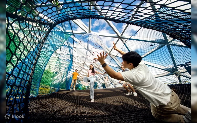 世界空港ランキング1位に輝くチャンギエアポートで思いっきり