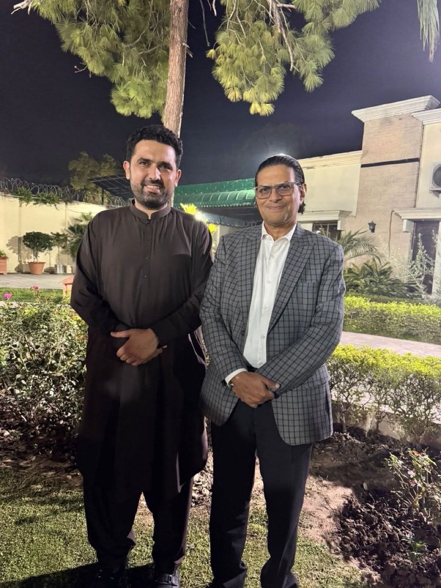 TahiraDuwaa's tweet image. الحمدللّٰہ! آج مکمل فتح کا دن ہے 🔥
پچھلے چار دنوں کی محنت رنگ لائی،
#فتح_حق_کی
