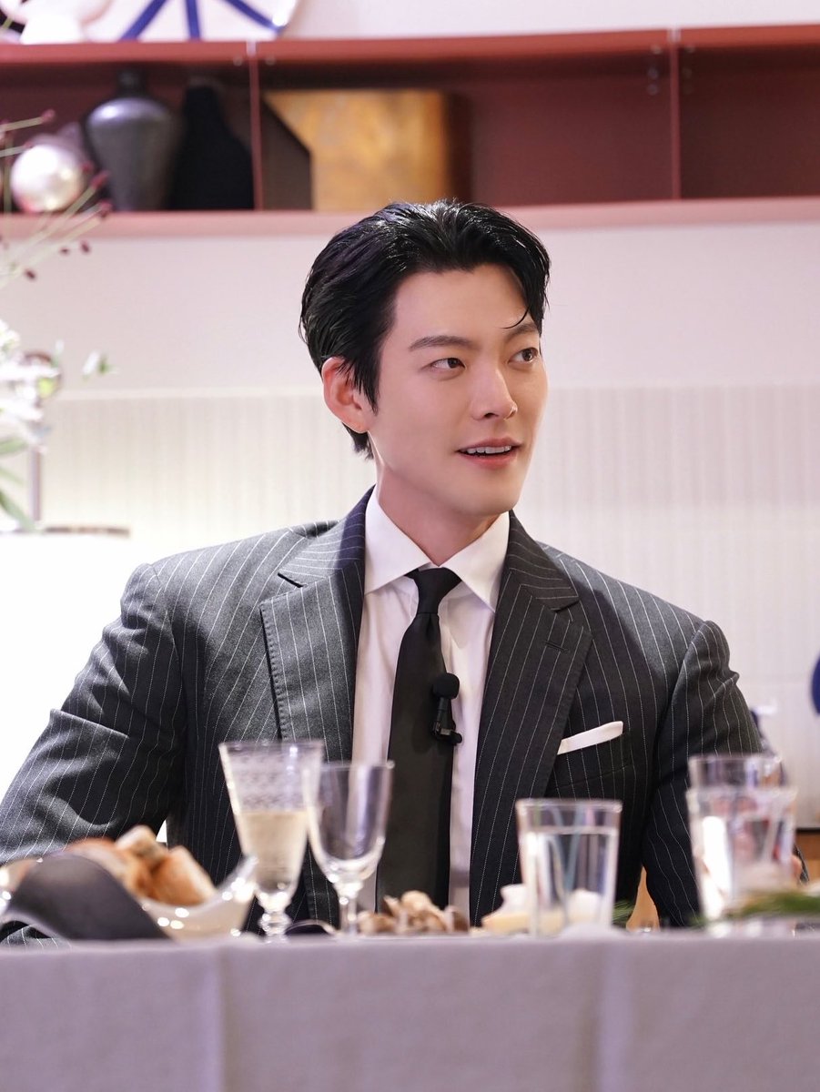 ssoap_d's tweet image. 다음에 만난다면 또 완전히 다른 캐릭터와 장르로 만나고 싶다. 오피스물 재밌겠다.
김우빈x수지 재회 오피스물 &lt;&lt;
ㅈㅉ심장터지는소리아녀
당장오시긔//
