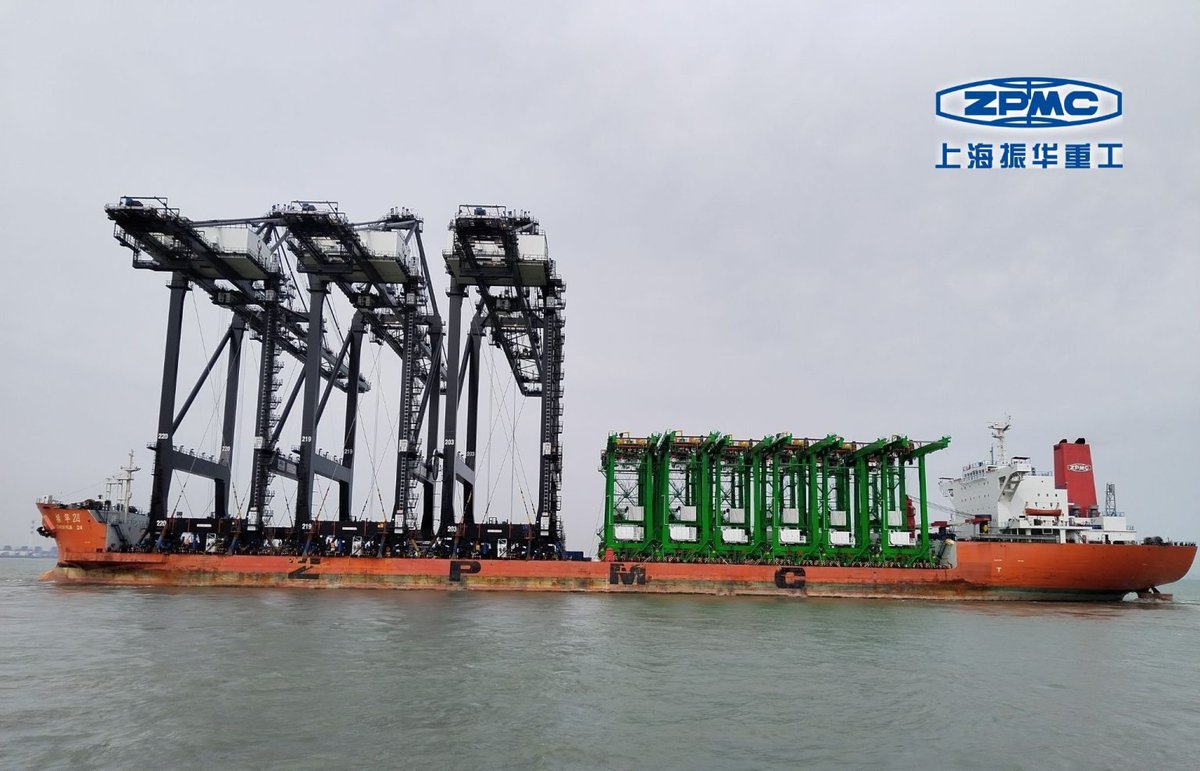WorldCargoNews's tweet image. The US is set to impose 100% #tariffs on Chinese-made STS #cranes and intermodal #chassis from November 9; proposes additional duties of up to 150% on yard #gantry cranes and mobile equipment. 

#WorldCargoNews #containershipping #portequipment tinyurl.com/4t3pkxtn
