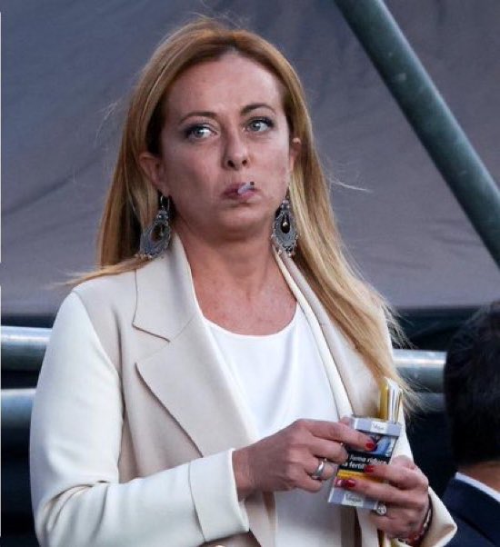 Looks like Giorgia Meloni just spotted someone using sauce from a jar.