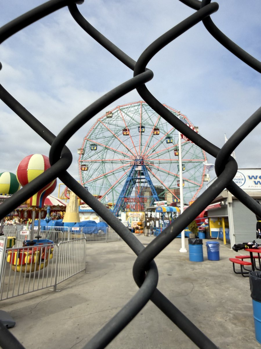 Derek Robinson tweet media