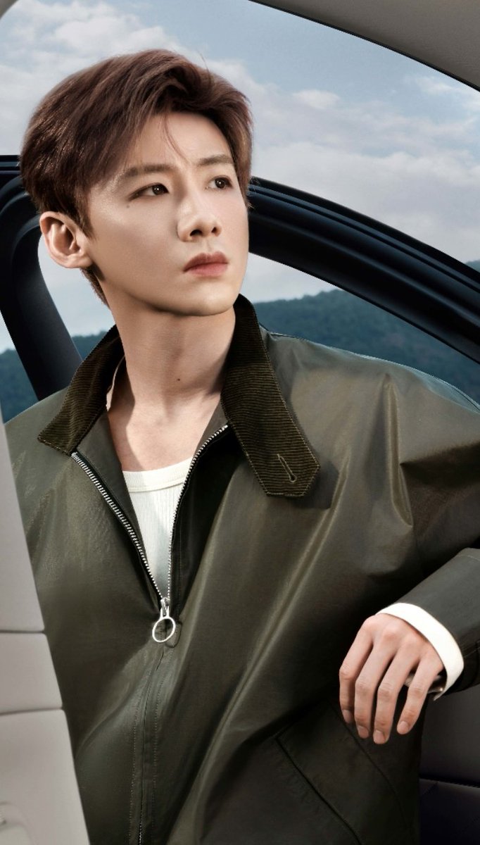 이 여름 (@blueisyourss) on Twitter photo 