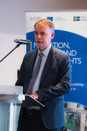 IOM_Malaysia's tweet photo. H.E. Ambassador Daerr (EU) and H.E. Ambassador Wiberg (Sweden) delivered opening remarks, reaffirming that protecting the rights of all workers, including migrant workers, is not only the right thing to do but also good for business.
#MBHRAsia
@EUinMalaysia @SwedeninMY https://t.co/KqnzAaGM79