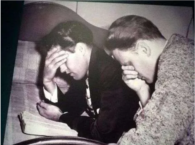 KarenUlrich_DID's tweet image. #BillyGraham is #AdolphHitler is #ElvisPresley is #DonaldTrump #ChristianNationalism #Talmudism #DominionTheology #Ziklag #Frauds