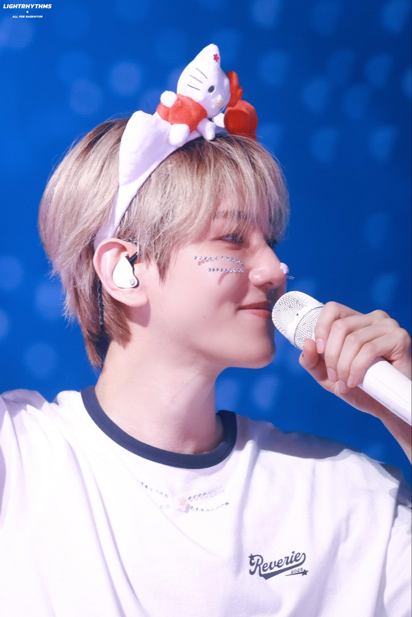 lightrhythms56's tweet image. 251012 Reverie
🎀헬로 키티✨
🥰백현 큐티💞
#백현 #BAEKHYUN #ベクヒョン
@B_hundred_Hyun
