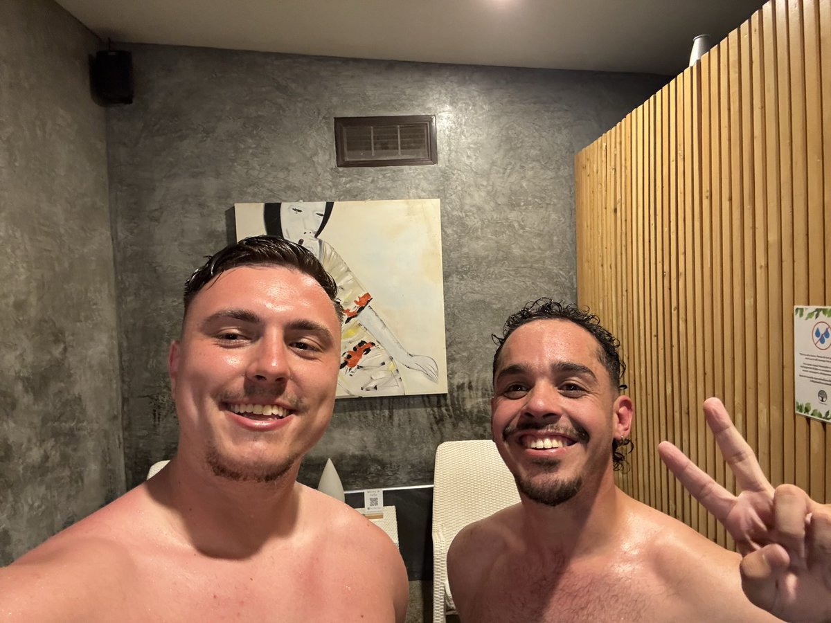 eyeof.iris tweet media