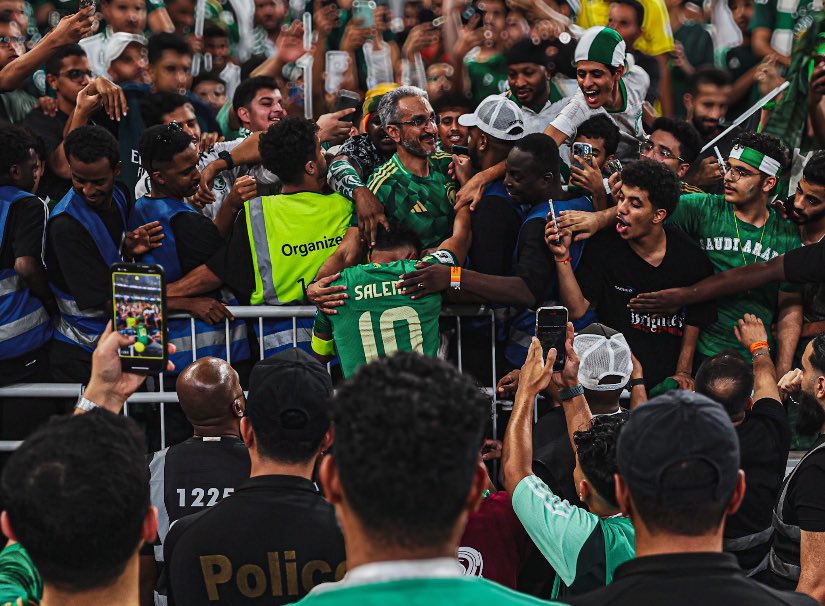 ياسااااااتر يالصوره التاريخيه 
😱😱😱😱😱😱😱😱💚