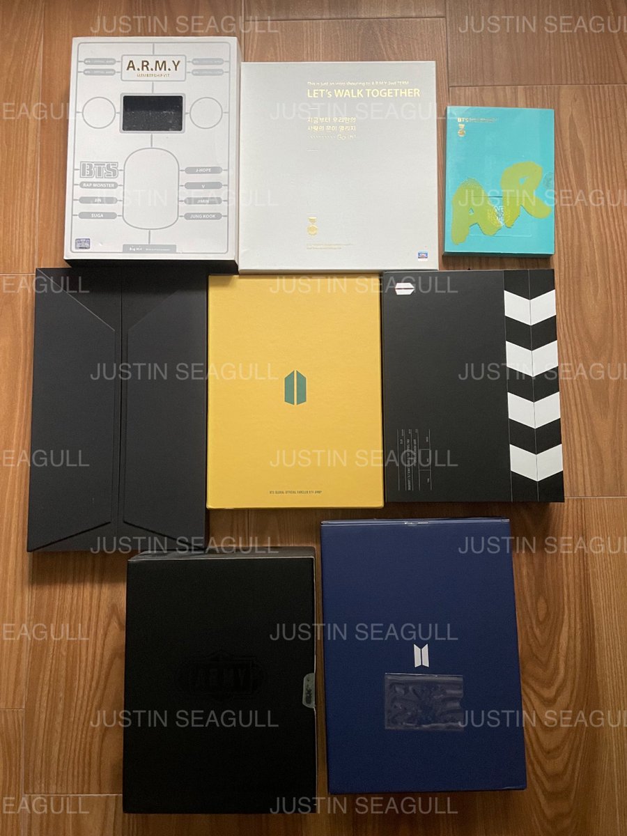 seagull_00's tweet photo. HELP RT TQ💜

[WTS] BTS 2ND MEMBERSHIP KIT 🇲🇾

‼️VERY SUPER ULTRA RARE

Everything is included except the membership card. The photo sets are all in perfect condition.

💰RM2000 / $474

Pls DM if interested ^^

#pasarBts #pasarBTSMY #myARMYjual #wtsbts #btswts 
@BTSMarketMY https://t.co/3BSDrei7tC