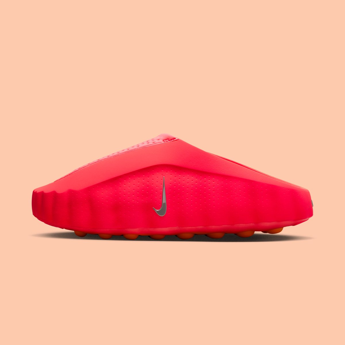 JustFreshKicks's tweet image. OFFICIAL LOOK: Nike Mind 001 “Solar Red” ❤️
🗓️ Spring 2026
💰 $85 USD