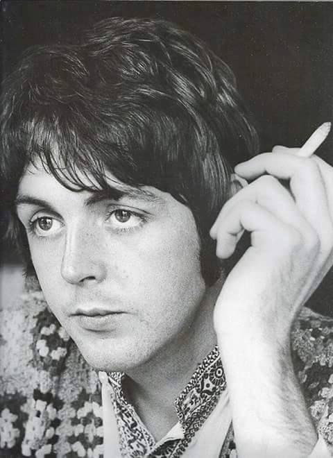 junebug225's tweet photo. this guy picked the worst example possible, paul mccartney looks like the prettiest girl youll ever see https://t.co/hu9cj7uEWv
