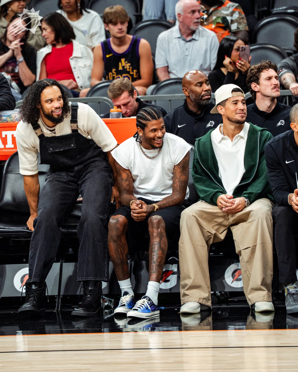 Sideline Support 😁