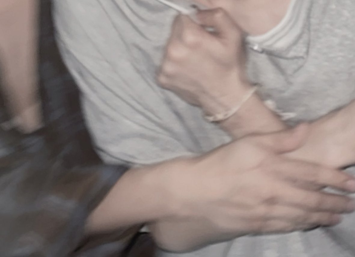 demitreskao's tweet image. ทุกคน เงียบ