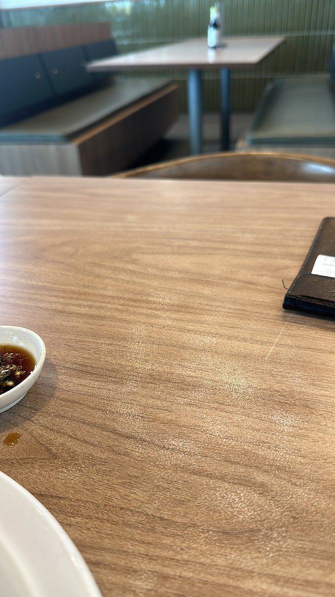 CikFansuri's tweet photo. Rindunya aku nak gossiping ngan ex colleague maxis dulu🥲 till now we’re jadi kawan tau. 4yrs dah stay kat tganu, kdg rasa rindu tu dtg🥹 https://t.co/w8e5IHb05Z