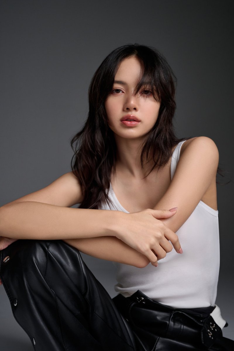 #LISA NETFLIX ACTING DEBUT 

— Lisa will appear in <a href="/netflix/">Netflix</a>’s new action movie “Extraction: Tigo”, a spin-off of the global hit franchise "Extraction".
