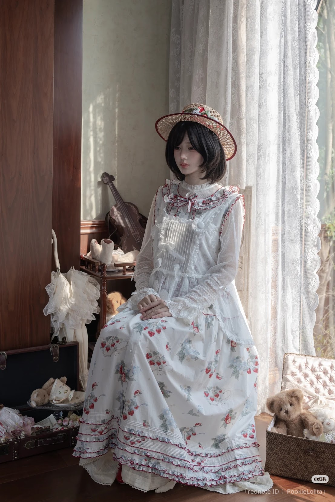 幼いセニョリータ　＃5054　★リヤドロ　スペイン　光沢仕上げ　フリルドレス 2023 S/S BRAND-NEW FASHION SHOW」お披露目 BABY/PIRATES完全