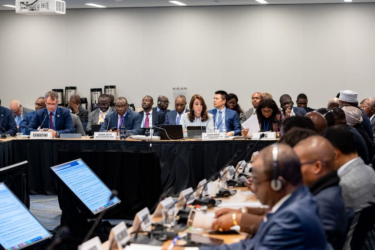 ECA_OFFICIAL's tweet photo. ECA's Deputy Exec Secretary @HananMorsy14 called for greater reforms on #IMF, #WorldBank & #MDBs and sovereign #debt for more affordable resources thru #PRGT, #RST, and reform on #SDR & #MDB capital adequacy, mobilize more private capital, and have greater voice & representation. https://t.co/KRmBRYcxAt