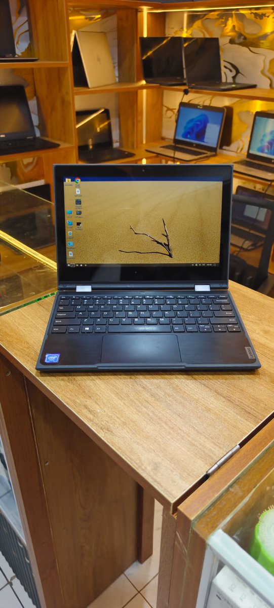 VELOMATRIX_TECH's tweet photo. 🖥️ VELOMATRIX IT SOLUTIONS 
📍 TAVETA ROAD OFF ACCRA ROAD – Nairobi CBD
📞 Call/WhatsApp: 0799172997
💻 Engineered for Power. Built for Professionals.
✅Lenovo Thinkpad yoga 300e
✅intel Celeron
✅10th Generation
✅4GB Ram 128GB SSD
✅touchscreen x360
💰@ksh 15,000/=💵 https://t.co/Cz8CnGYpGm