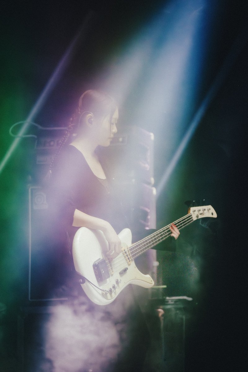 encountofficial's tweet image. 羊文学、初の日本武道館を包んだアットホームな空気感　観客を魅了した幻想的なステージング【ライブレポート／写真51枚】
encount.press/archives/87546…
#羊文学 #羊文学_いまここ #羊文学武道館 #羊文学_DLIO @hitsujibungaku